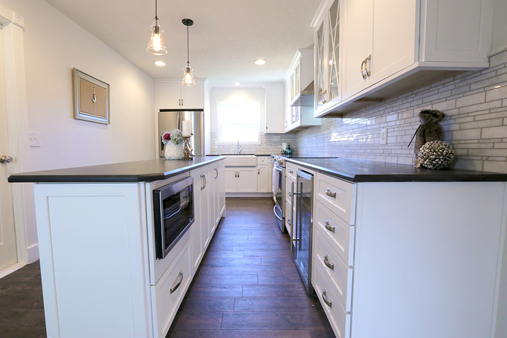 KITCHEN ENVY Custom and Design Solutions